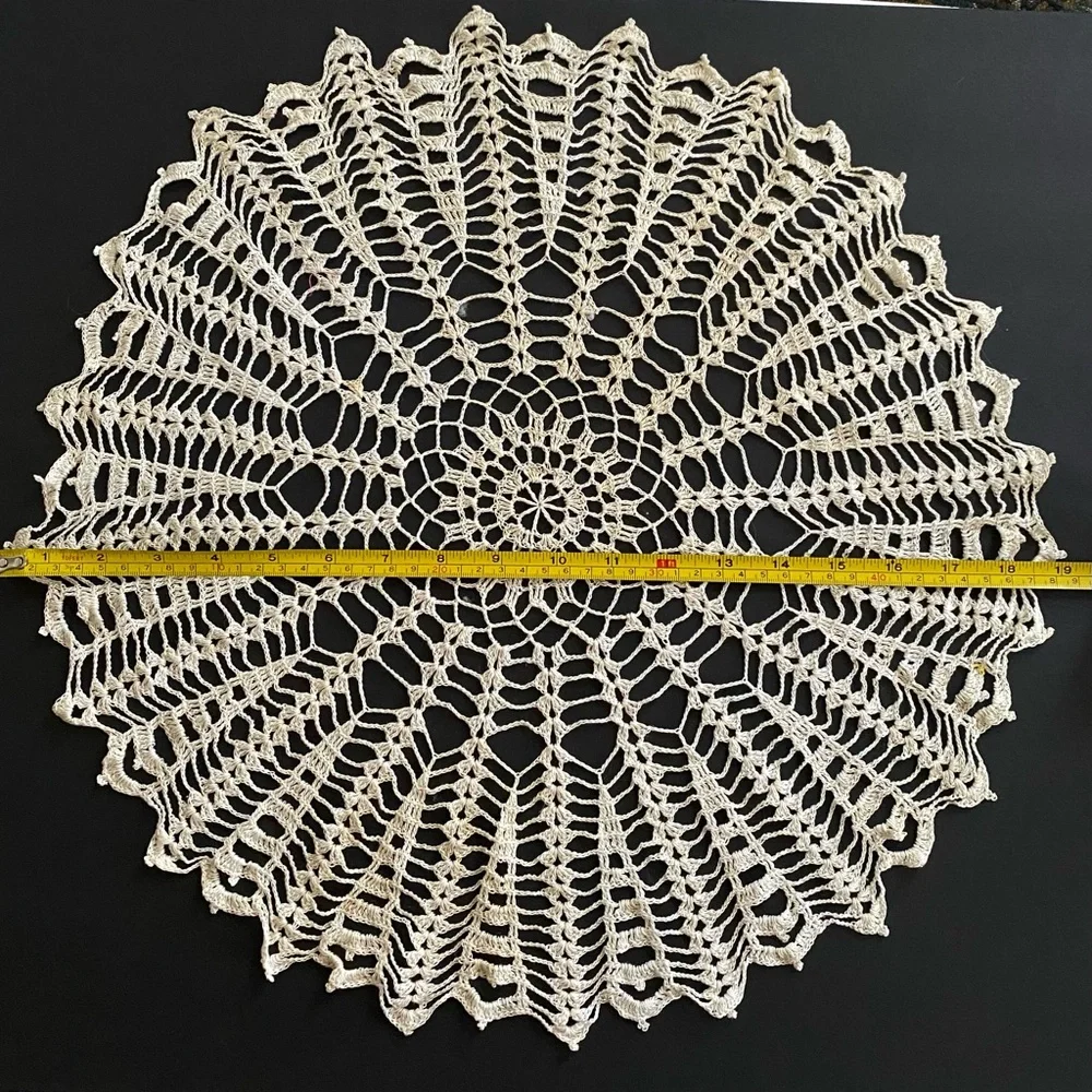 Vintage Crochet Lace Doily 19” Round
